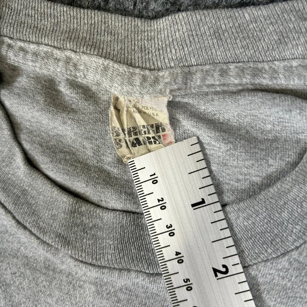 Vintage 80s NC State Physical Education 82 T-Shirt Gray Screen Stars USA Large